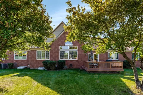 Exterior - 47636 Scenic Cir S, Canton, MI 48188 photo 9 of 10