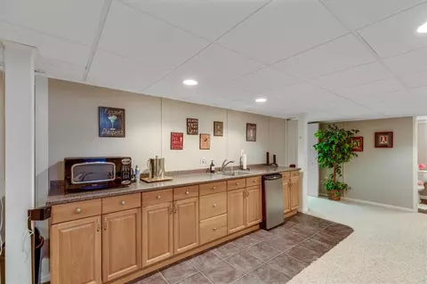 Kitchen - 47636 Scenic Cir S, Canton, MI 48188 photo 3 of 3