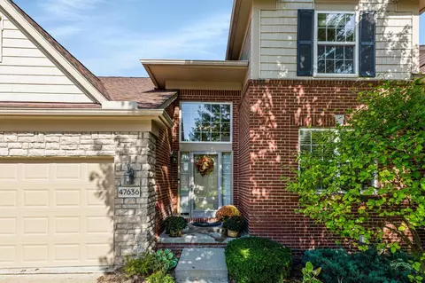 Exterior - 47636 Scenic Cir S, Canton, MI 48188 photo 5 of 10