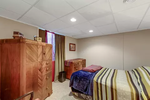 Bedroom - 47636 Scenic Cir S, Canton, MI 48188 photo 5 of 5