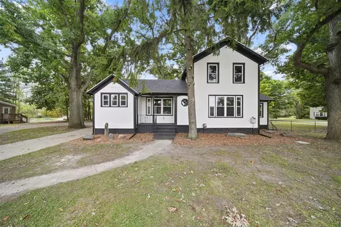 103 North, Jackson, MI 49201