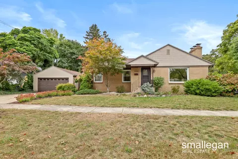 1905 Englewood, Grand Rapids, MI 49506