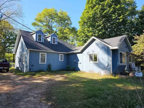 6767 S Lakola, Reed City, MI 49677