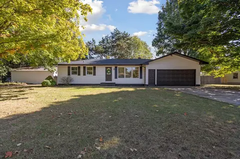 7188 Sunset, Jenison, MI 49428