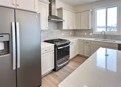 Kitchen - 3353 Eagle Peak, Jenison, MI 49428 photo 3 of 3