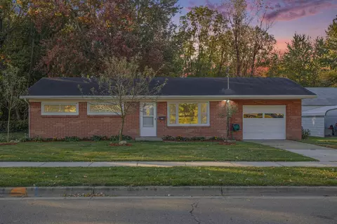 19 E Liberty, Quincy, MI 49082