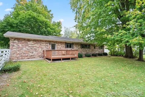 219 N Lincoln, Stanton, MI 48888 photo 4