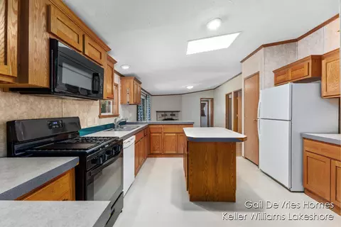 3149 Fawn, Hamilton, MI 49419 photo 8