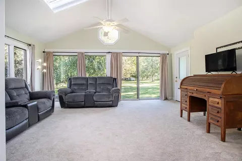 2613 Renfrew, Jackson, MI 49201 photo 11