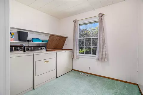 2613 Renfrew, Jackson, MI 49201 photo 19