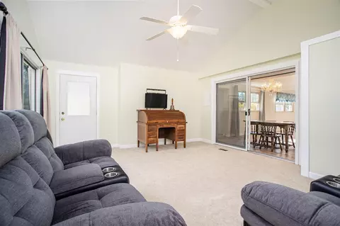 2613 Renfrew, Jackson, MI 49201 photo 13