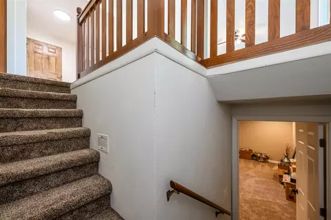 Entry Way - 619 Circle Rdg, Buchanan, MI 49107 photo 3 of 3