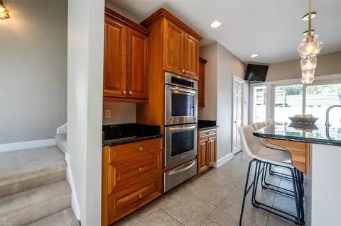 Kitchen - 512 Wayne, Saint Joseph, MI 49085 photo 5 of 5