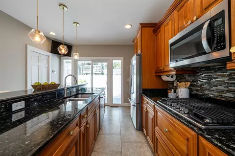 Kitchen - 512 Wayne, Saint Joseph, MI 49085 photo 3 of 5