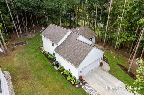 805 Shepard, Lowell, MI 49331 photo 38