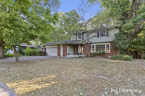 4050 Bruce, Grandville, MI 49418