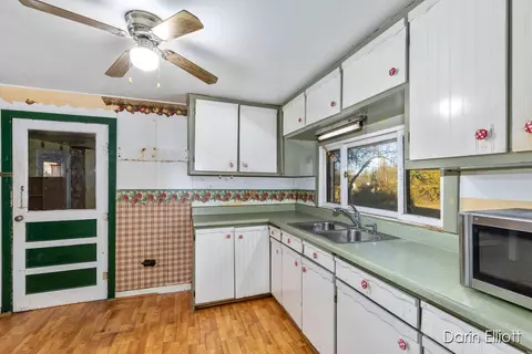4701 E Riverside, Lyons, MI 48851 photo 13