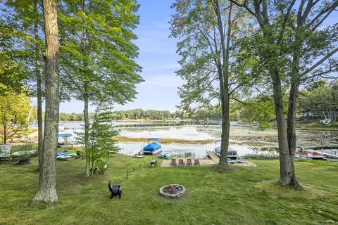 309 Harbison, Bitely, MI 49309 photo 4