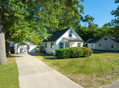 1230 West, Muskegon, MI 49442