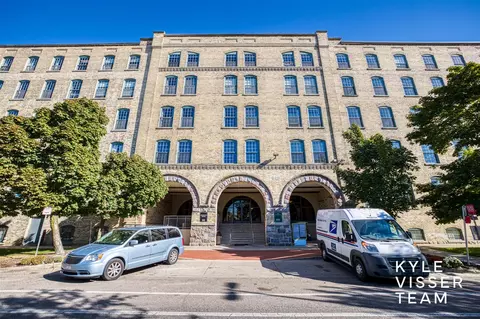 940 Monroe #425, Grand Rapids, MI 49503