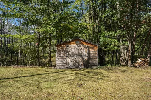 Exterior - 85 N Baldwin, White Cloud, MI 49349 photo 6 of 8