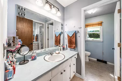 Bath - 1791 W Clark, Dewitt, MI 48820 photo 1 of 2
