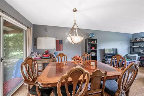 Dining - 1791 W Clark, Dewitt, MI 48820 photo 3 of 4