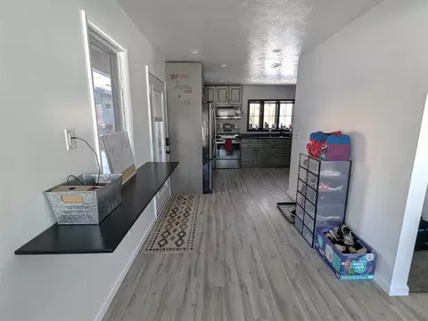 Entry Way - 67080 Oxbow, Constantine, MI 49042 photo 1 of 3