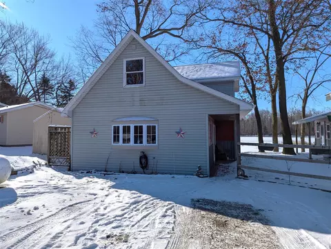Exterior - 67080 Oxbow, Constantine, MI 49042 photo 6 of 13