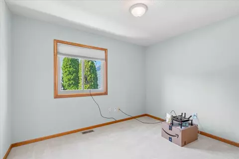 Bedroom - 1277 Calumet, Dewitt, MI 48820 photo 3 of 5