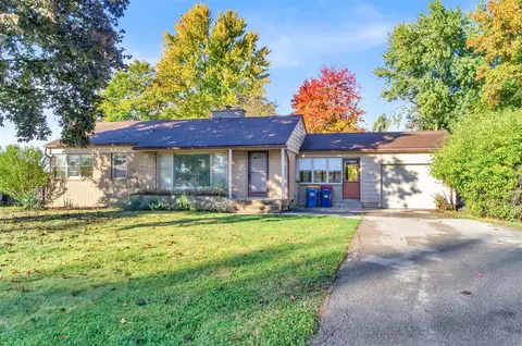 2577 Breton, Grand Rapids, MI 49546