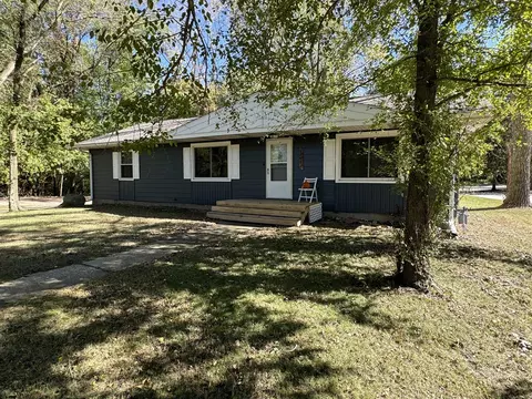 13067 Red Arrow, Sawyer, MI 49125