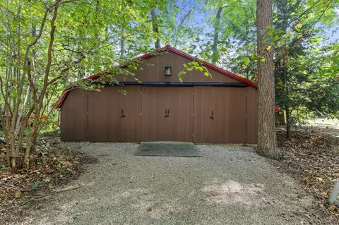 2010 Bond, Niles, MI 49120 photo 38