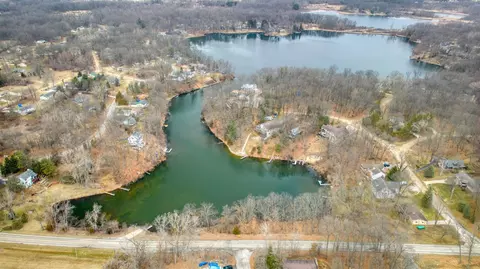 V/l Hollybrook, Jerome, MI 49249 photo 4
