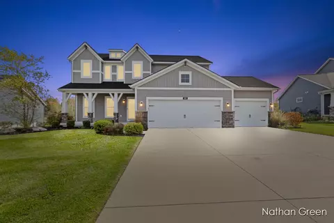 890 Water Rdg, Byron Center, MI 49315