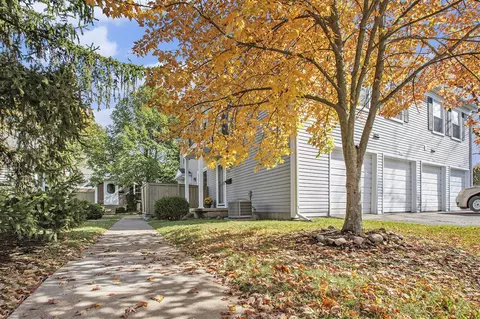 2756 Glenbridge, Ann Arbor, MI 48104