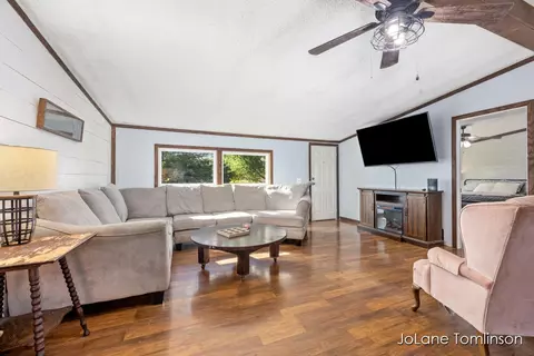 4277 Croton, Newaygo, MI 49337 photo 4