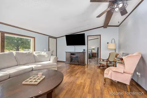 4277 Croton, Newaygo, MI 49337 photo 2