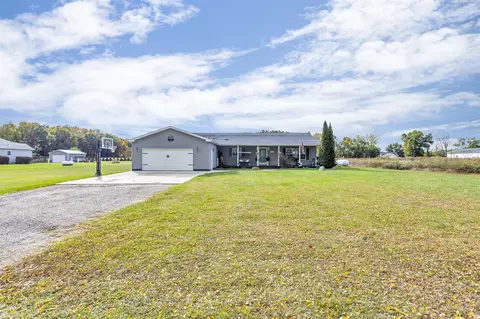 8025 Folks, Hanover, MI 49241