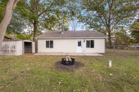 Exterior - 66949 Winding Riv, Constantine, MI 49042 photo 3 of 4