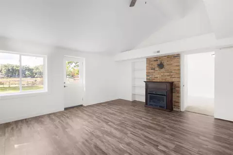 Living - 66949 Winding Riv, Constantine, MI 49042 photo 2 of 2