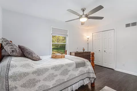 Bedroom - 4617 Mead, Buchanan, MI 49107 photo 5 of 5