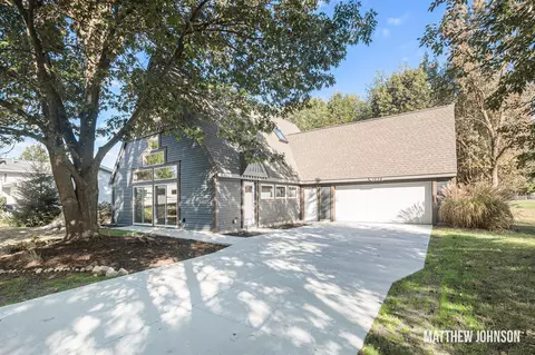1036 Durham, Roosevelt Park, MI 49441