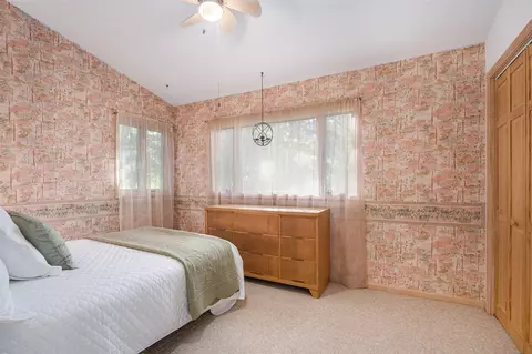 Bedroom - 13987 Red Arrow, Harbert, MI 49115 photo 3 of 4