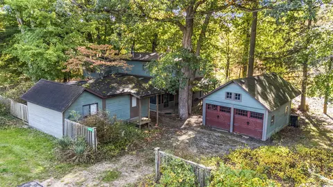 Exterior - 13987 Red Arrow, Harbert, MI 49115 photo 2 of 12