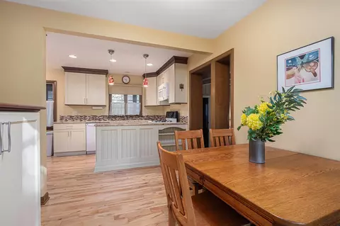 Kitchen - 13987 Red Arrow, Harbert, MI 49115 photo 1 of 5