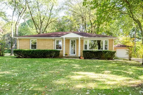 4031 Royal Curv, Saint Joseph, MI 49085