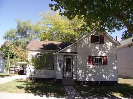 307 2nd, Ludington, MI 49431