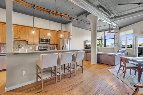 Kitchen - 109 W Washington # 23, Jackson, MI 49201 photo 1 of 6