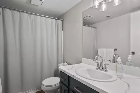 Bath - 8713 Candlewood #10, Brighton, MI 48116 photo 1 of 2
